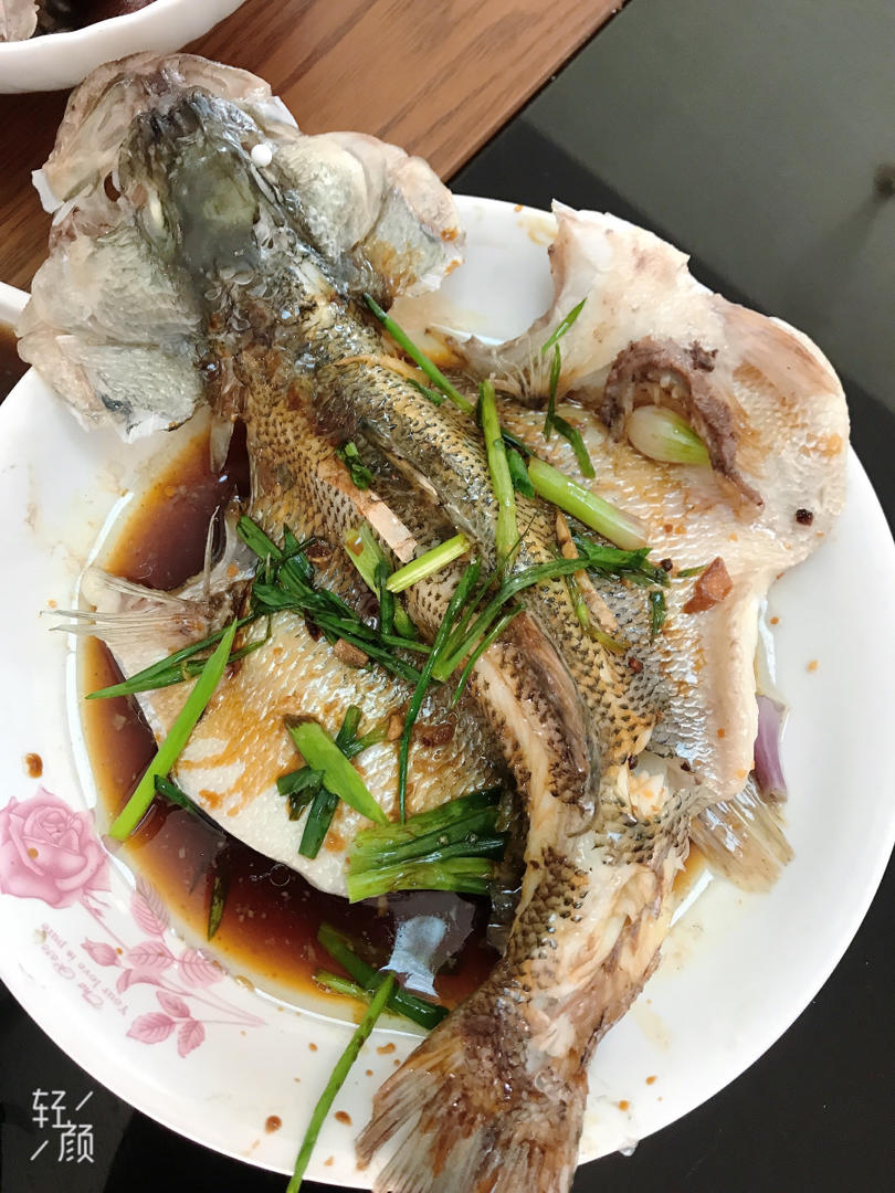 清蒸鲈鱼