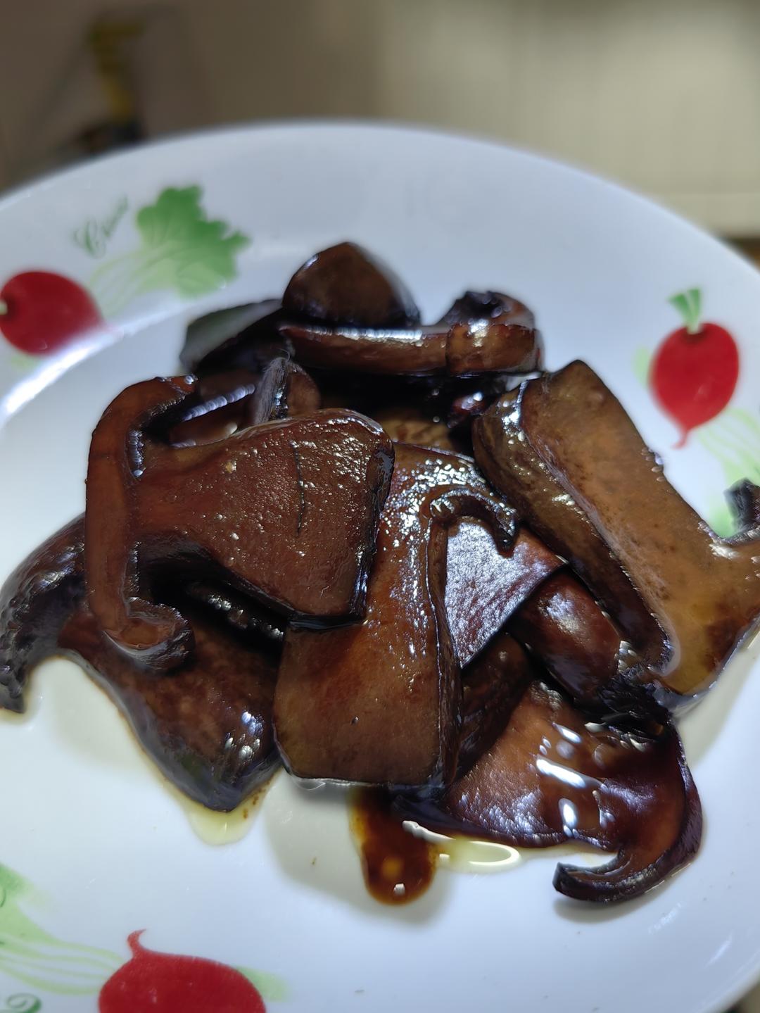 爆炒黑牛肝菌