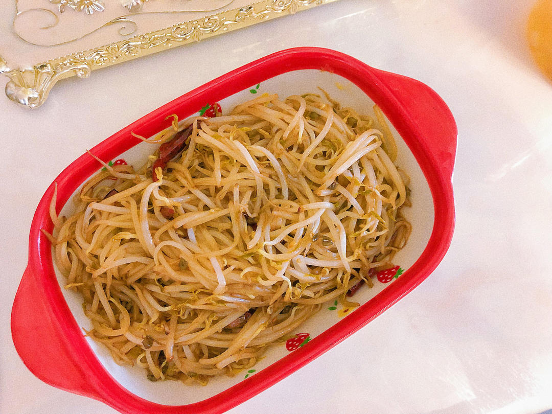 下饭菜：酸辣绿豆芽