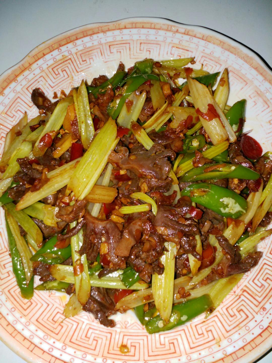 泡椒鸭胗
