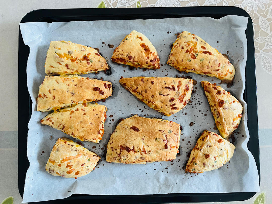 超级好吃的咸味司康Savoury Scones