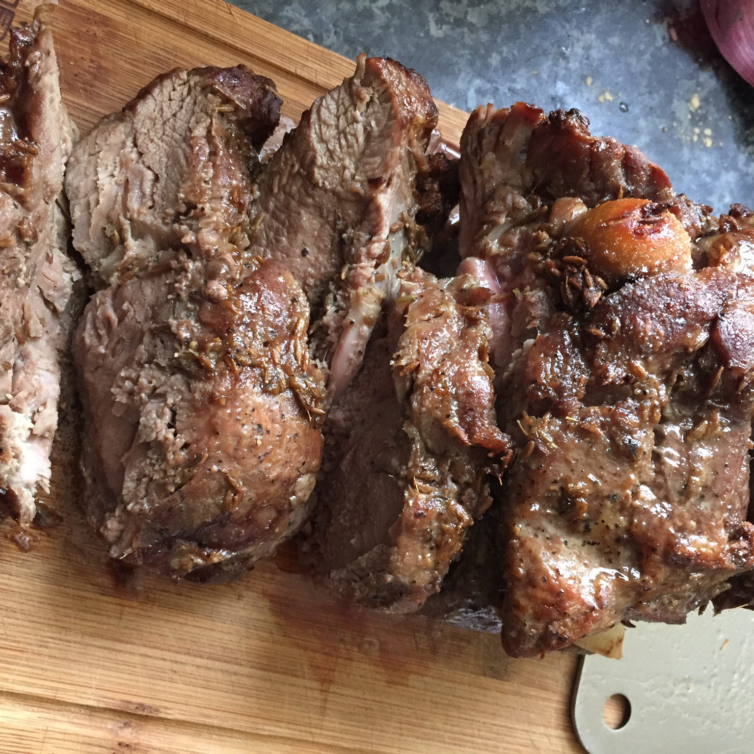 孜然蒜香烤羊腿