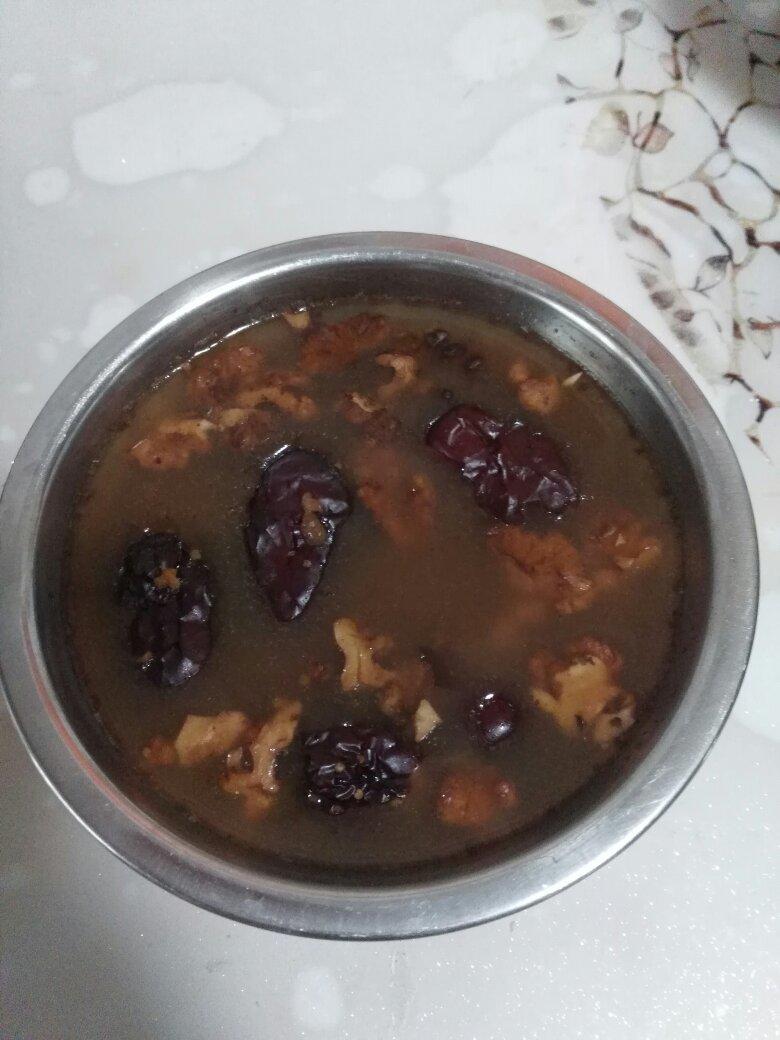 小米红枣核桃粥