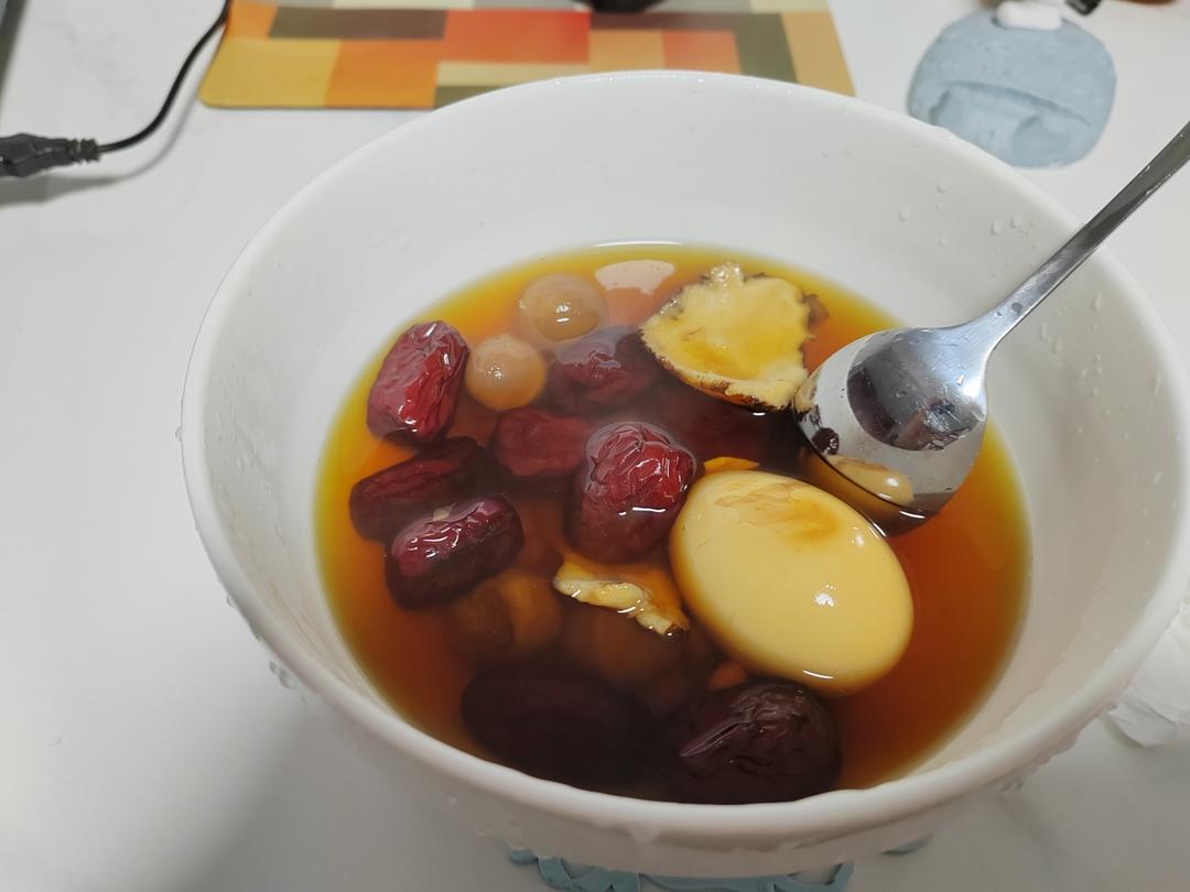 当归炖蛋（补血补气）