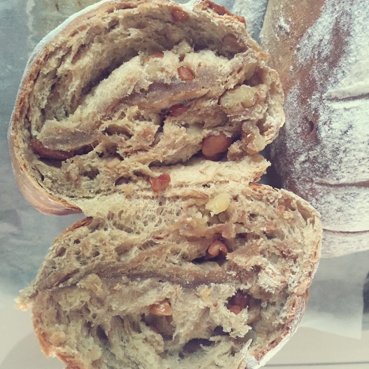 黑麦核桃红糖面包