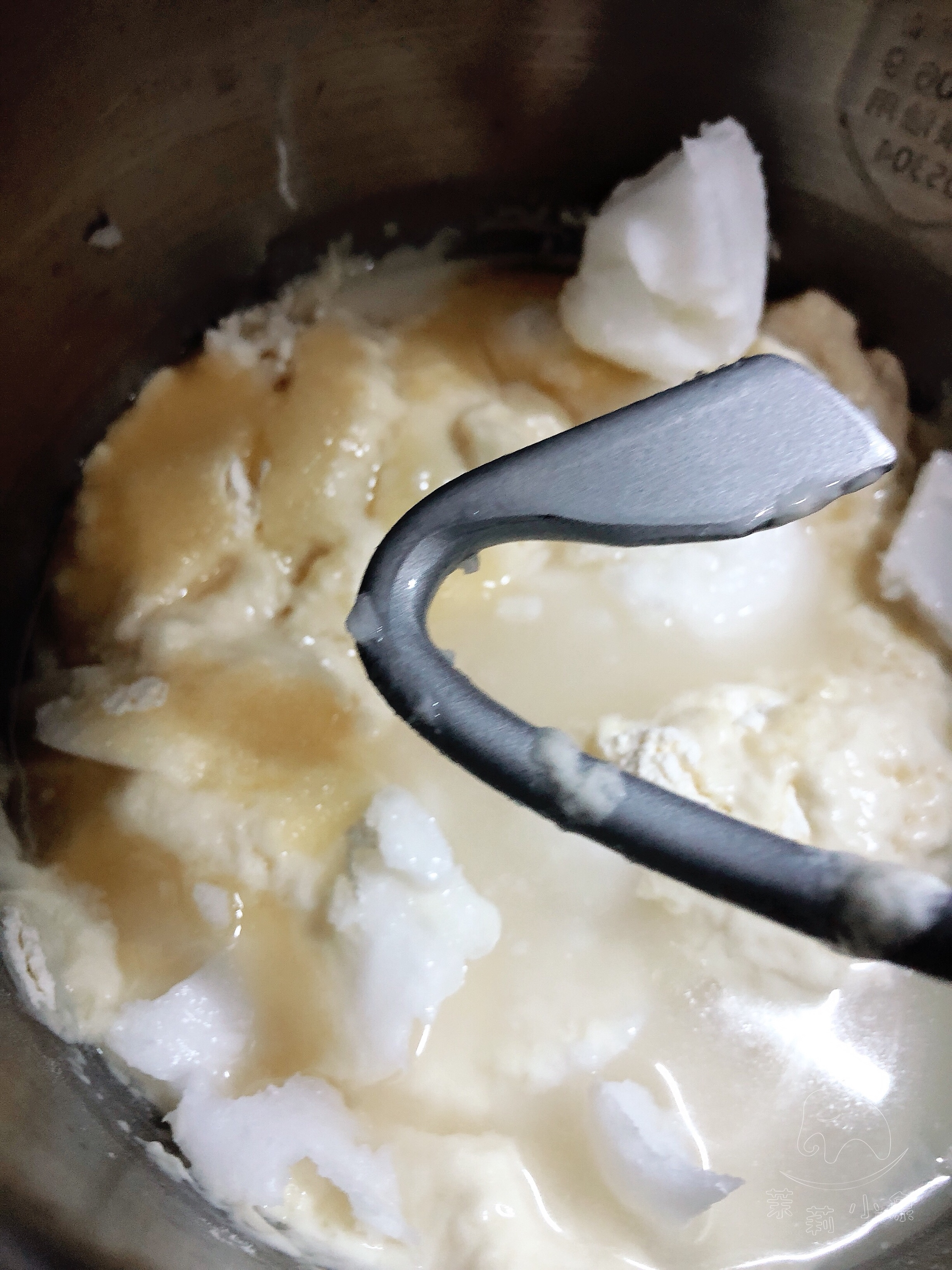 消耗椰子油之～～椰香蛋黄酥的做法 步骤1