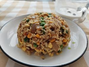 腊肠炒米的做法 步骤1