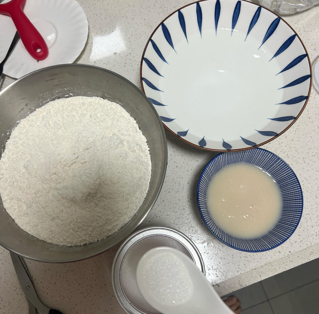 纯奶手撕吐司的做法 步骤1