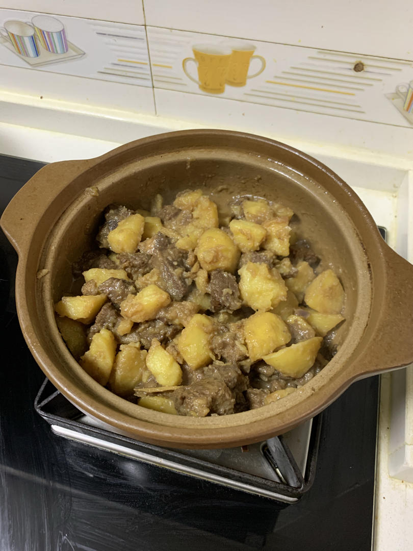 沙沙土豆胡萝卜炖牛肉