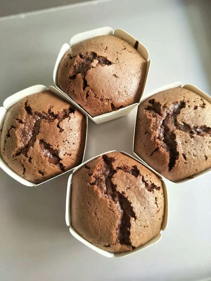 莫尼卡美食厨房：爆浆巧克力蛋糕