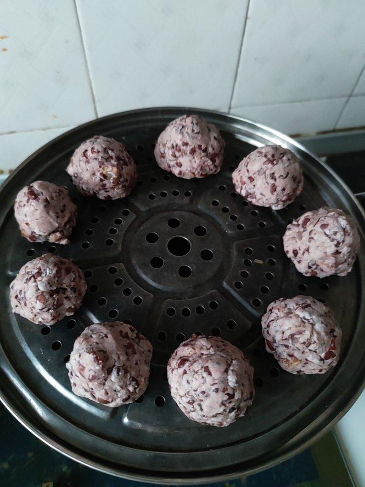 网红粘豆包：蜜豆红枣粘豆包