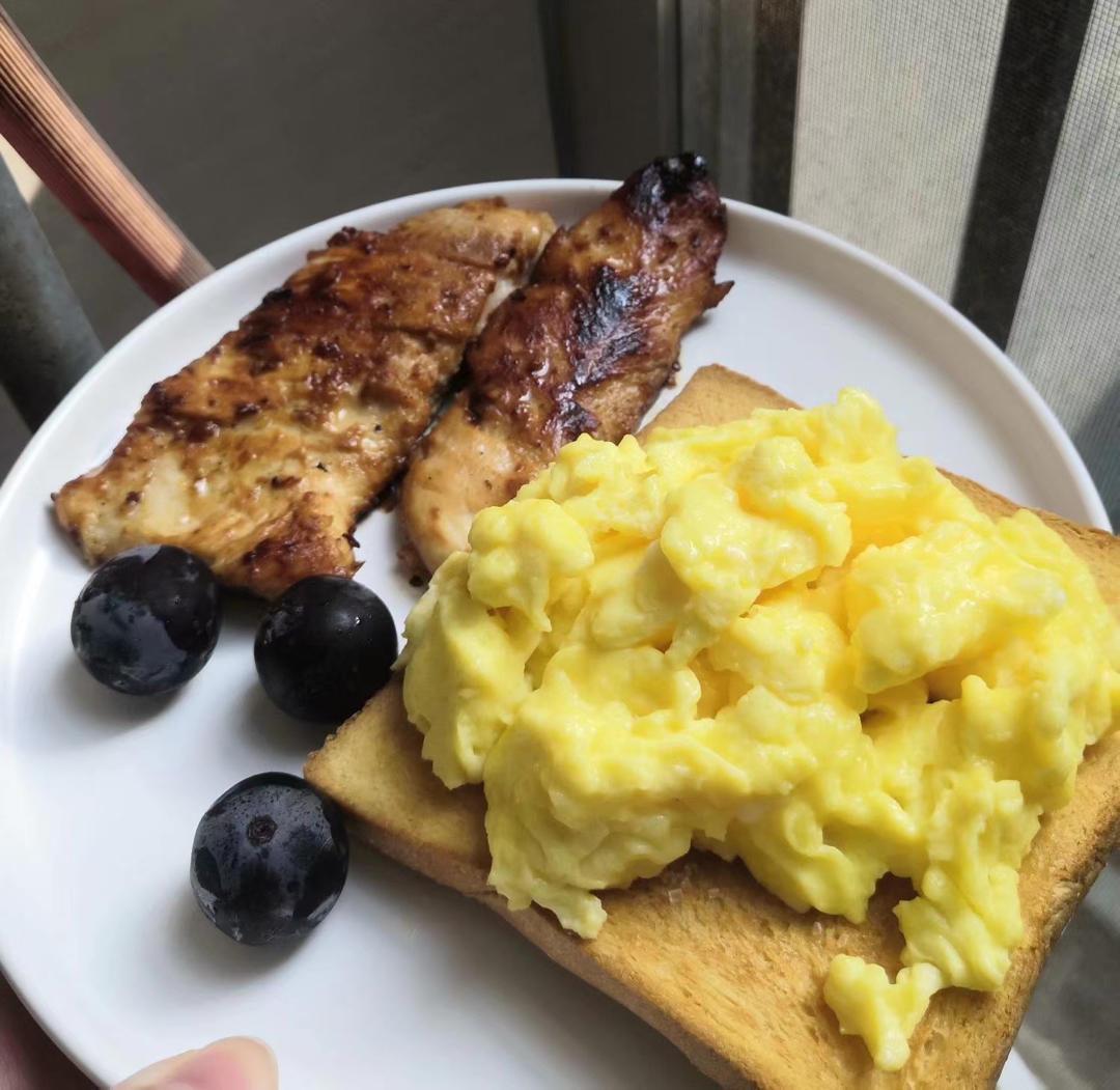 美式炒蛋 scrambled eggs