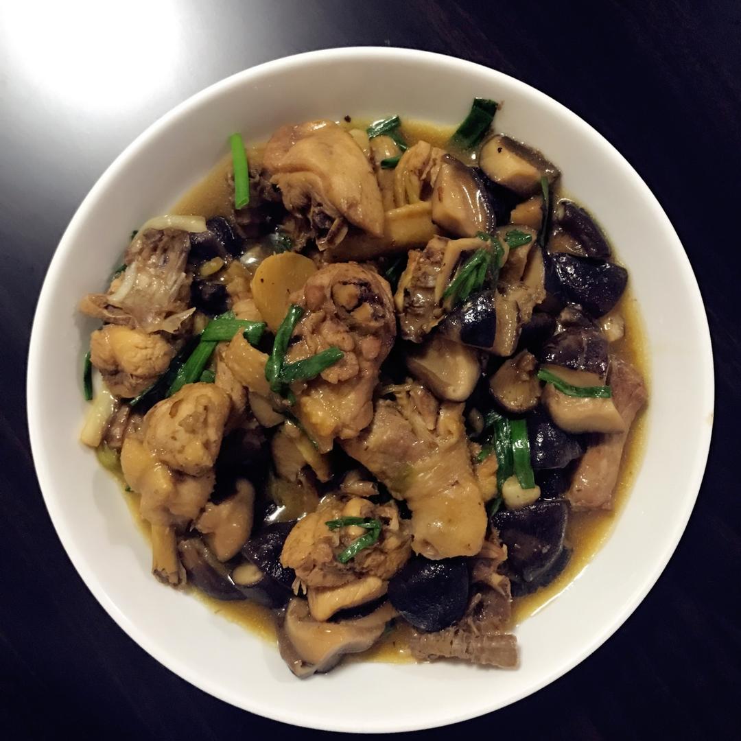 tracyzou做的冬菇焖鸡