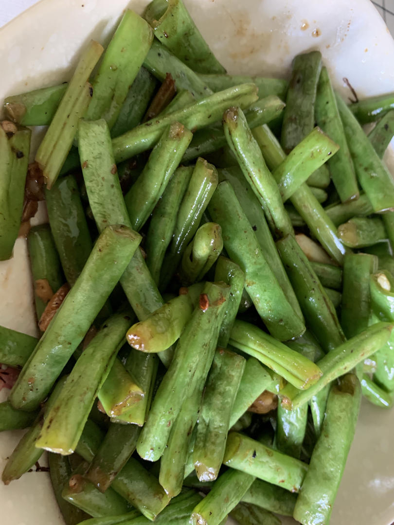 非常简单美味的家常菜～干煸四季豆