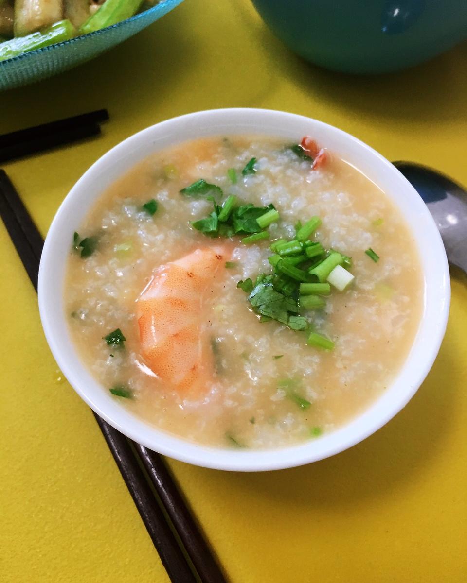 鲜虾砂锅粥