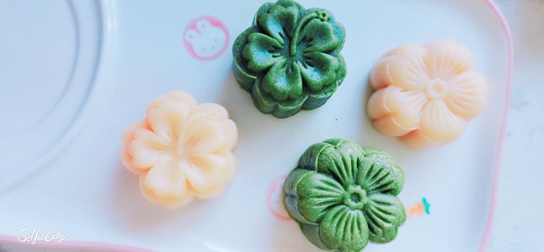 奶黄流心月饼