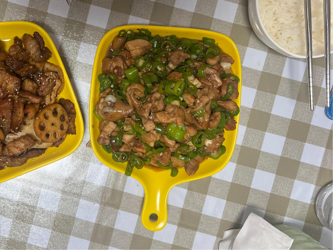 青椒炒鸡腿肉（大厨级别）