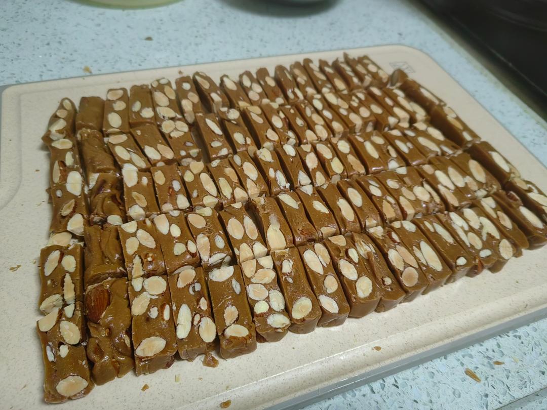 海盐杏仁太妃糖