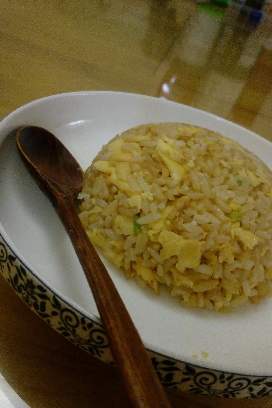 家常蛋炒饭