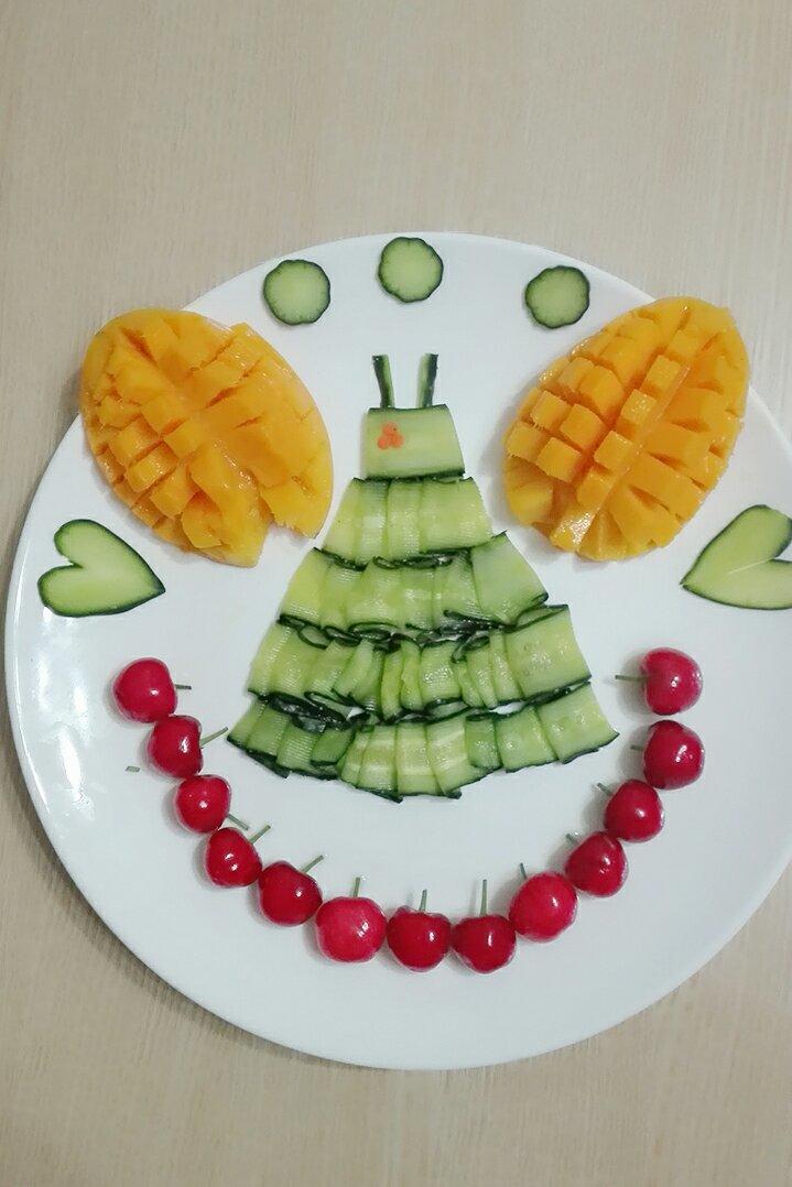 👗创意黄瓜盘饰摆盘拼盘（有小裙子）