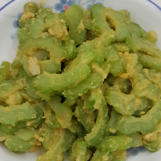 咸蛋黄炒苦瓜