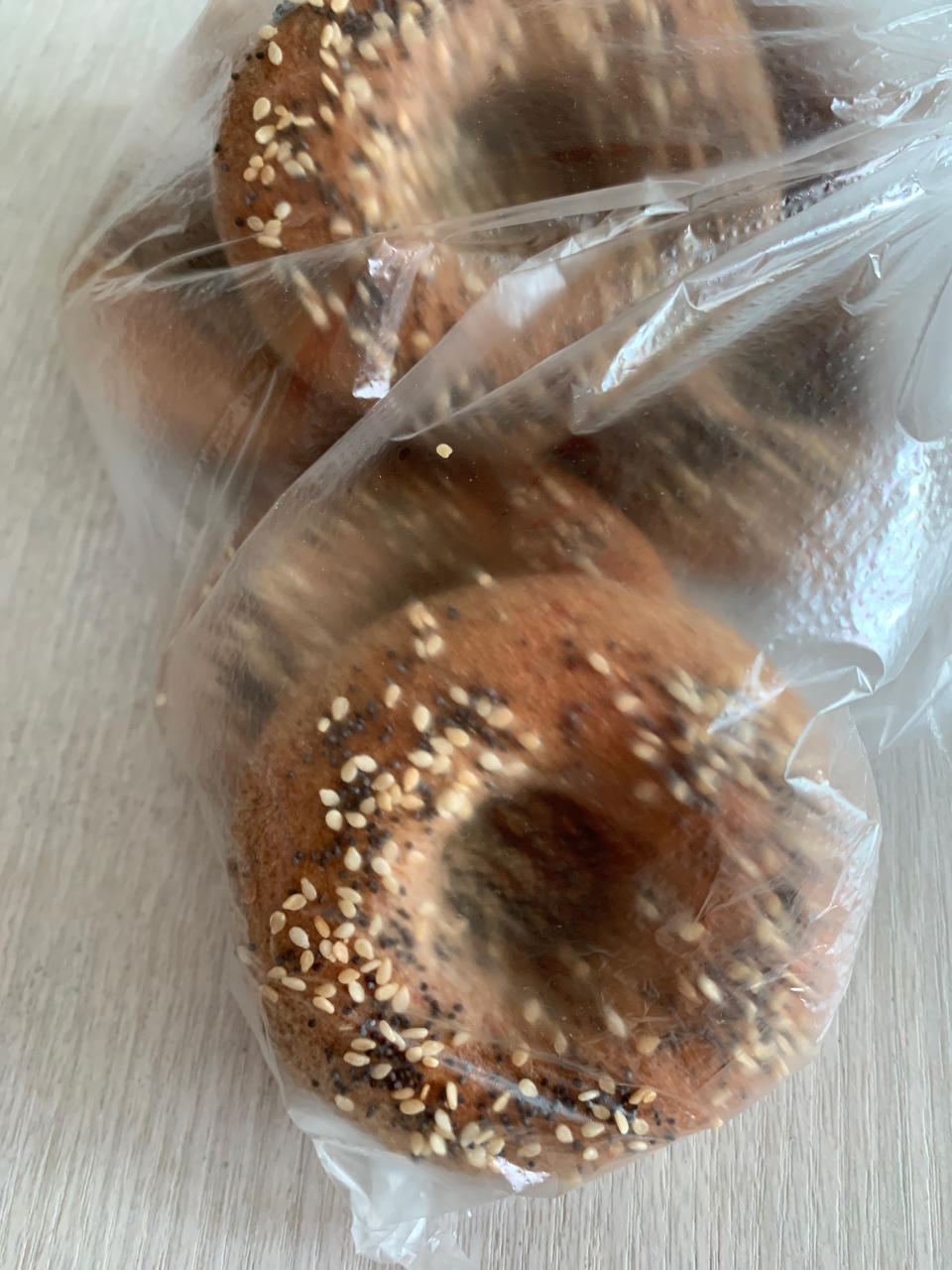 100%黑全麦牛乳馕