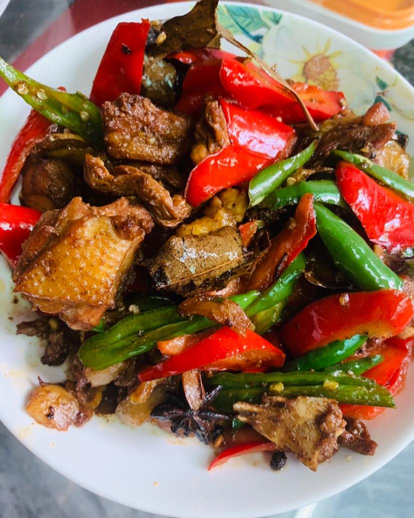 辣椒炒鸡（临沂家常）
