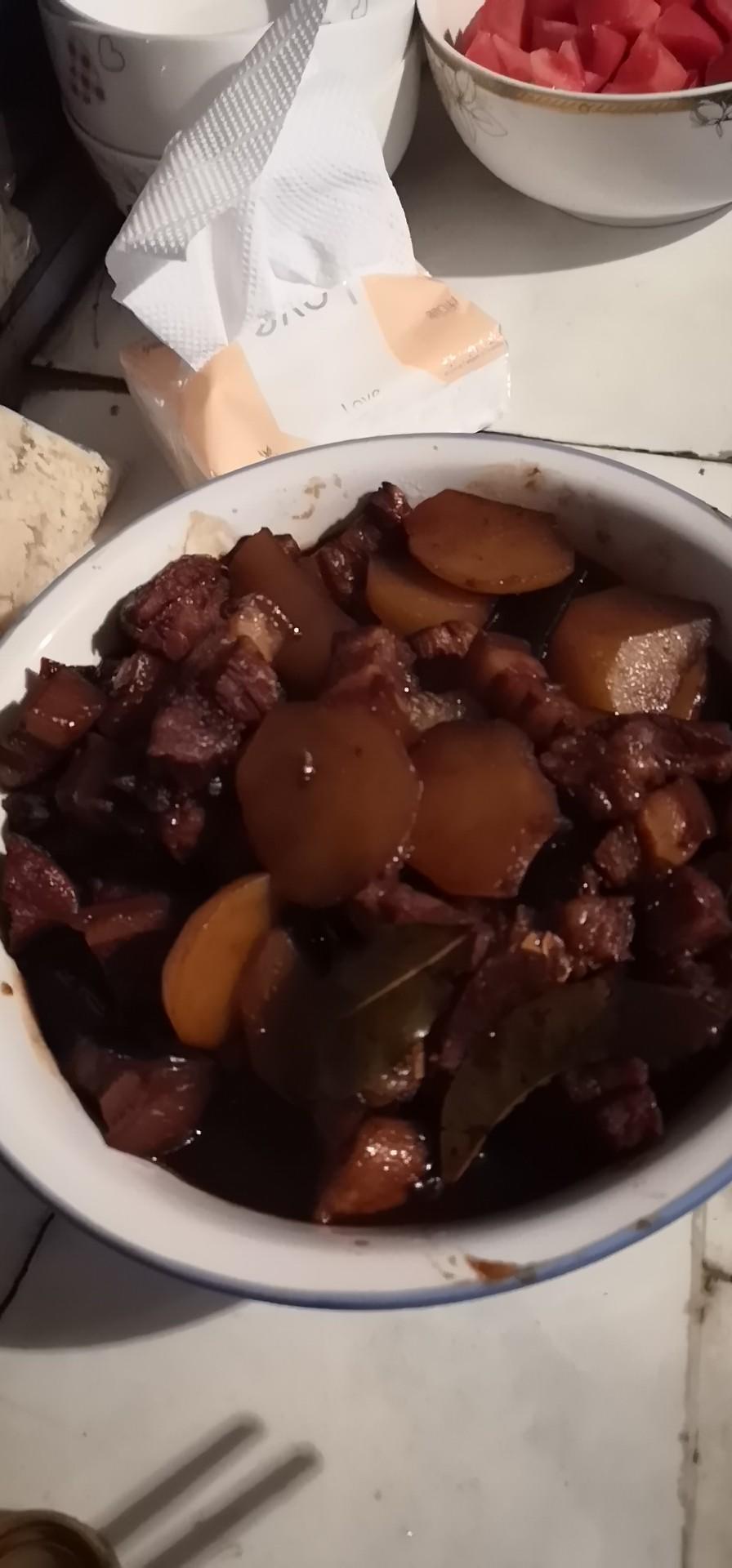 红烧肉炖土豆（丝毫不腻）