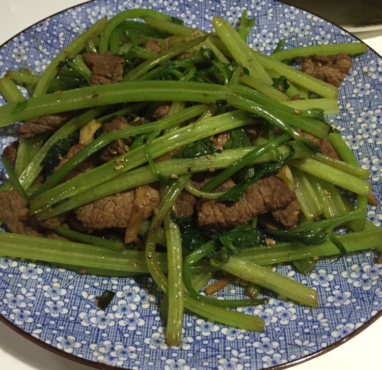 西芹牛肉