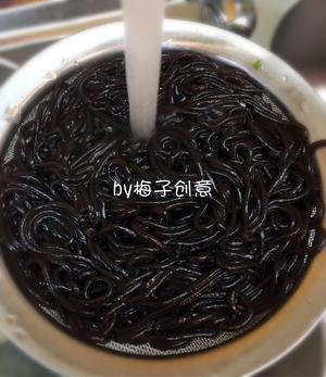 凉拌蕨根粉的做法 步骤3