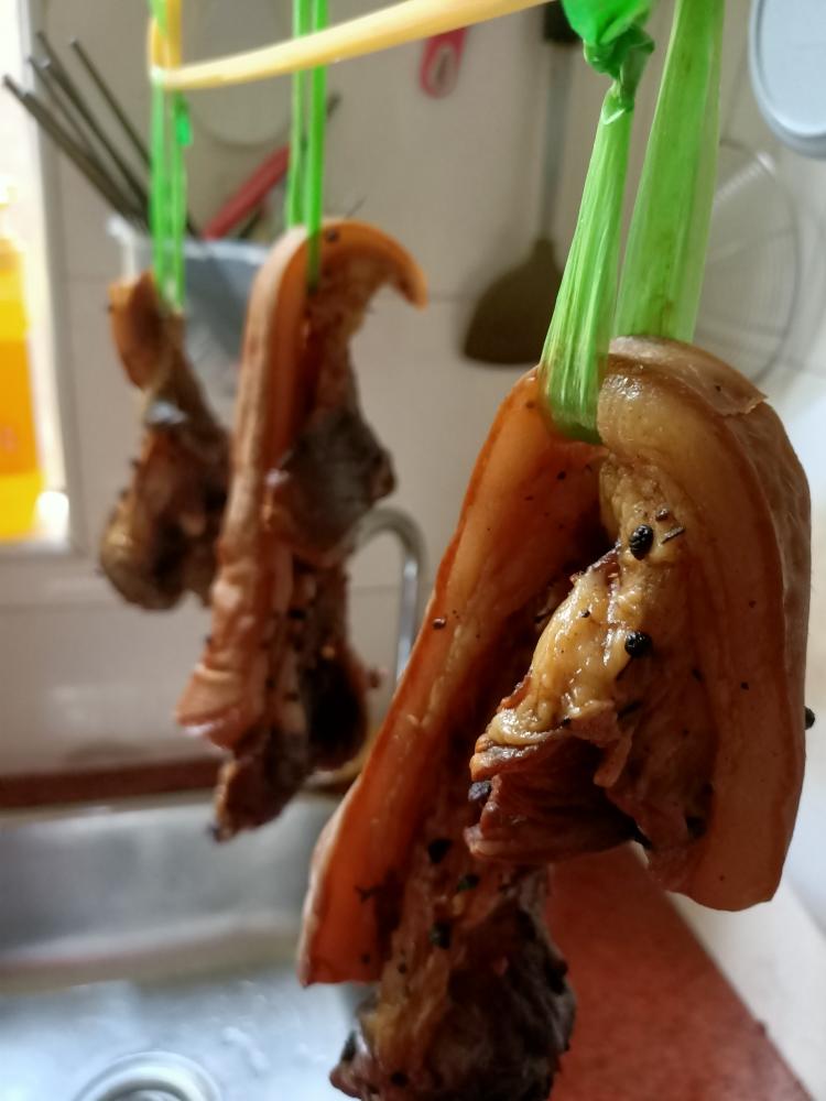 自己腌制的腊肉