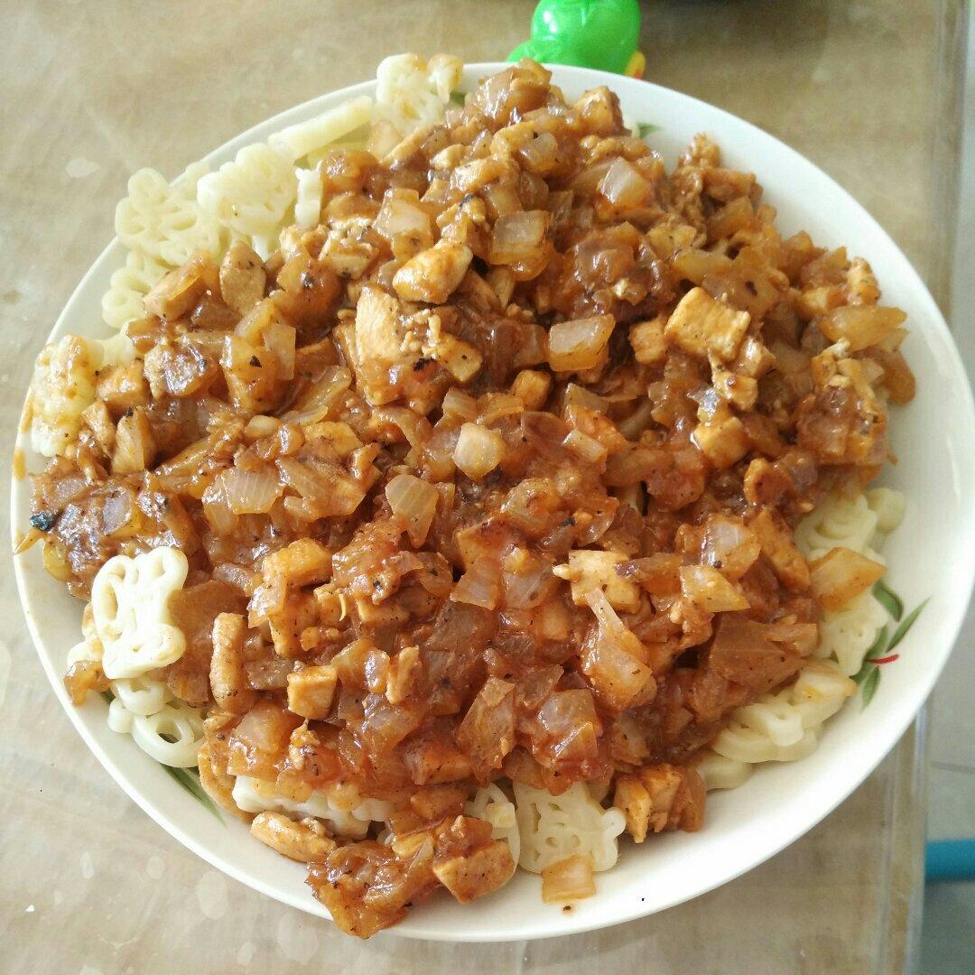 传统肉酱意大利面的家庭做法