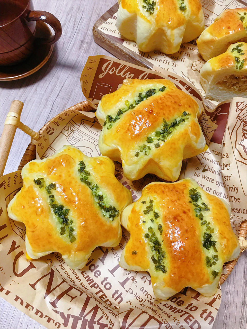 葱香肉松墨西哥面包（波兰种+烫种）