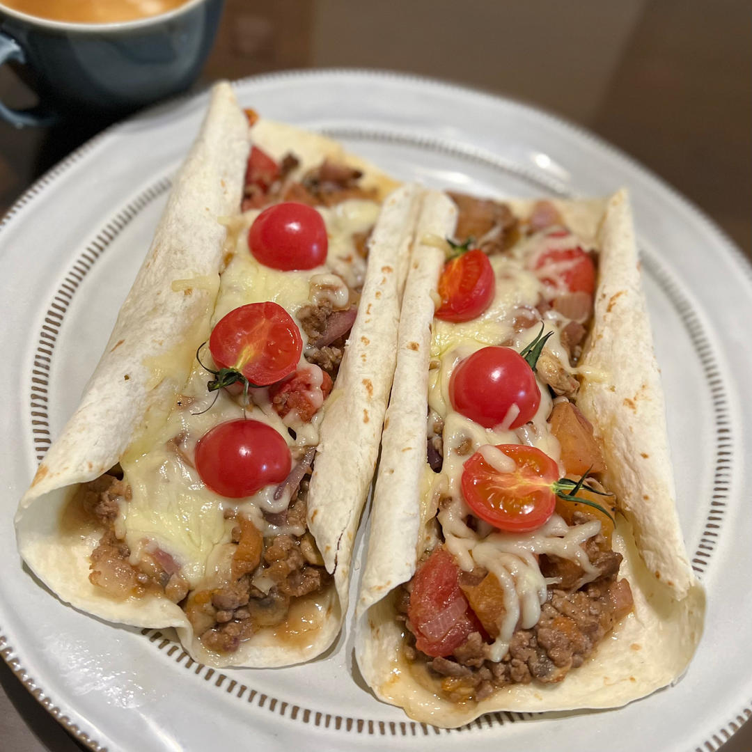 星爸爸的番茄牛肉芝士卷饼🌟