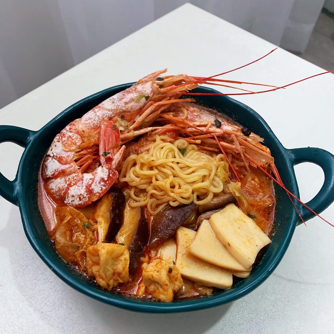 比杨国福还好吃的牛奶麻辣烫