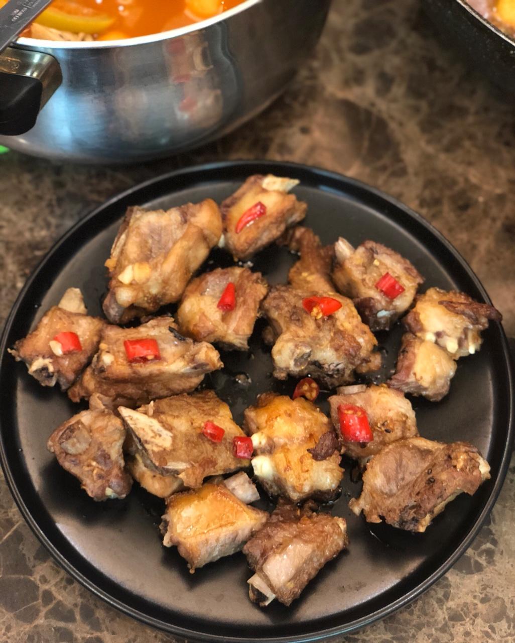 香到骨头里的蒜香排骨（烤箱）