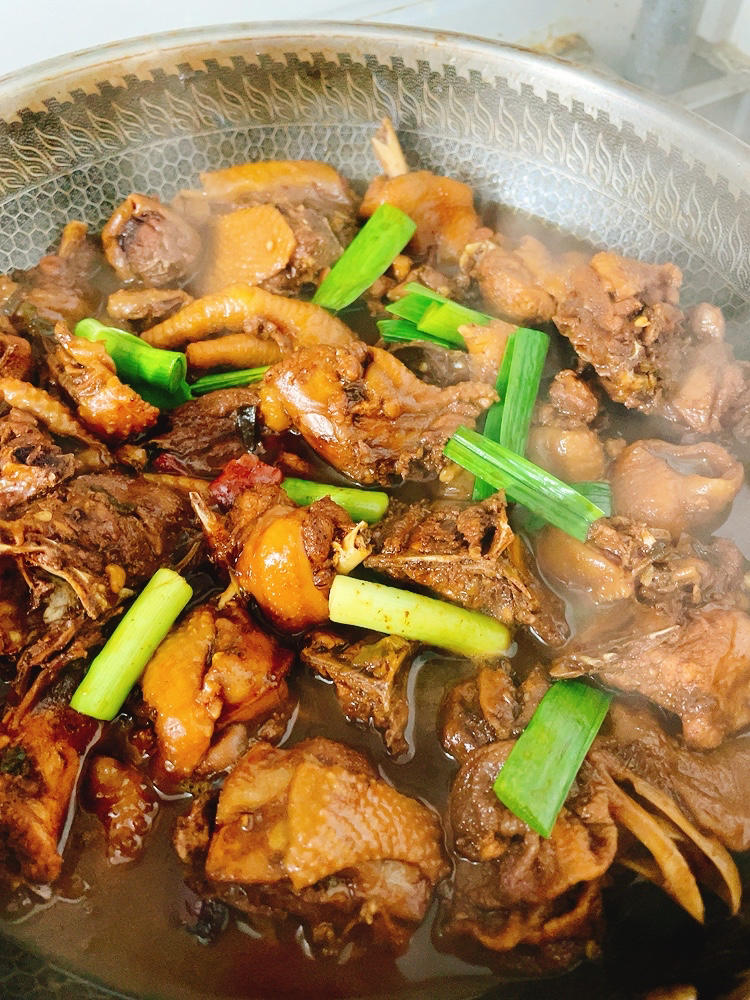 美食美刻生活做的红烧大公鸡