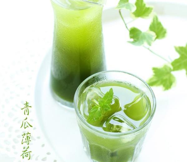 对清肠有帮助的蔬果汁——青瓜薄荷饮的做法