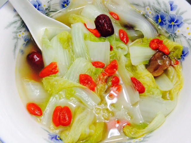 金银蒜蒸粉丝娃娃菜