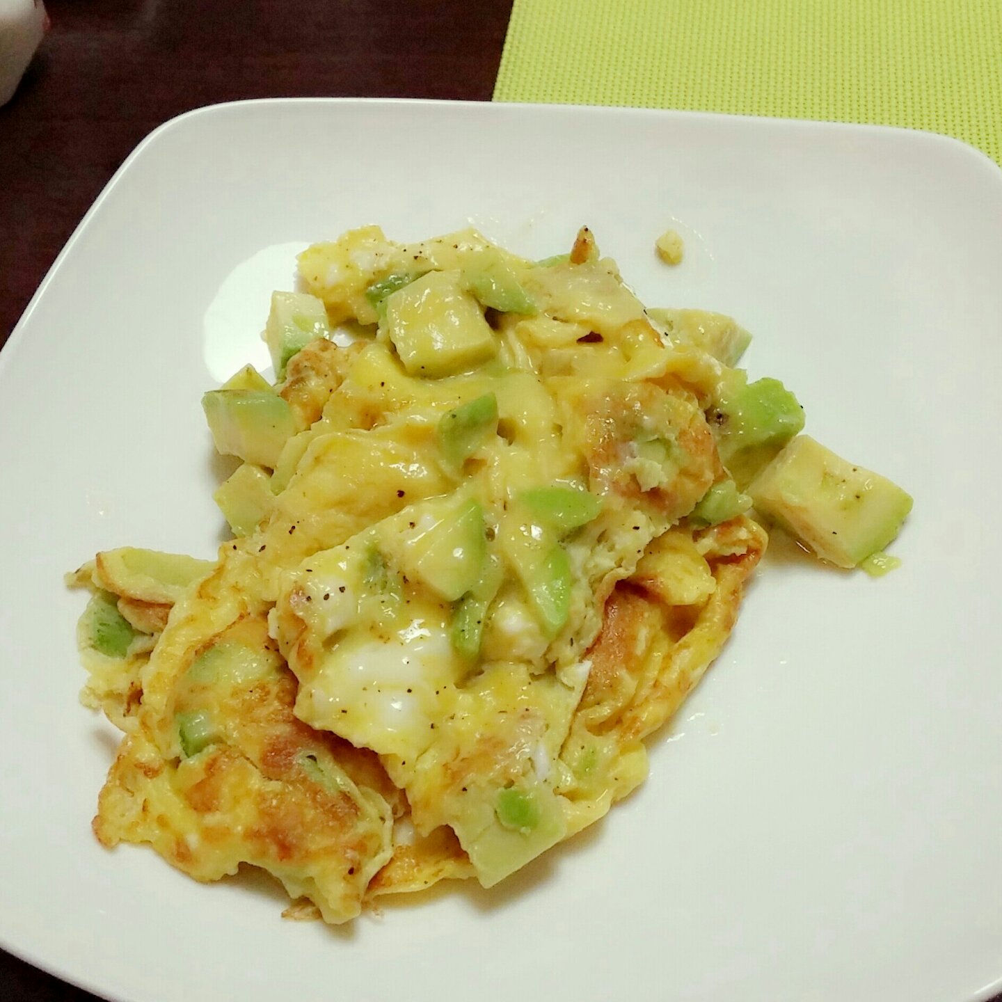 牛油果煎蛋