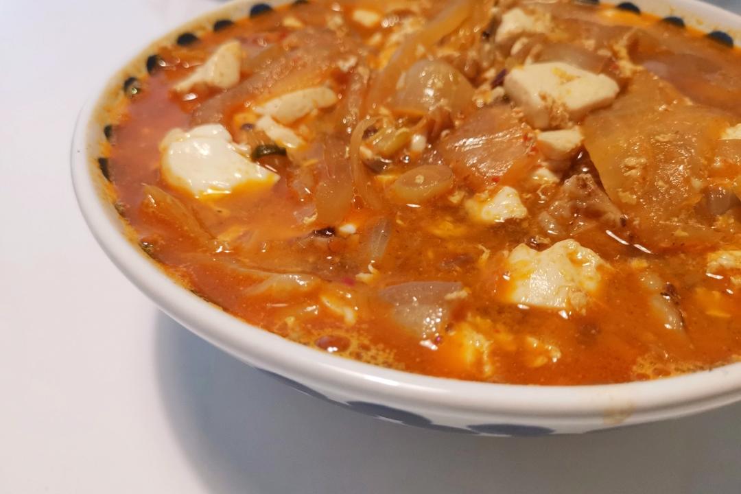 韩国大妈亲授— 韩式泡菜豆腐汤