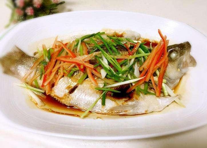 清蒸淡水鲈鱼