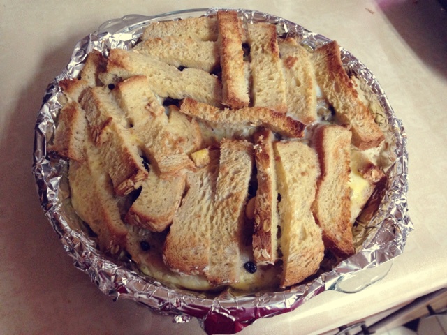 酒酿坚果吐司布丁