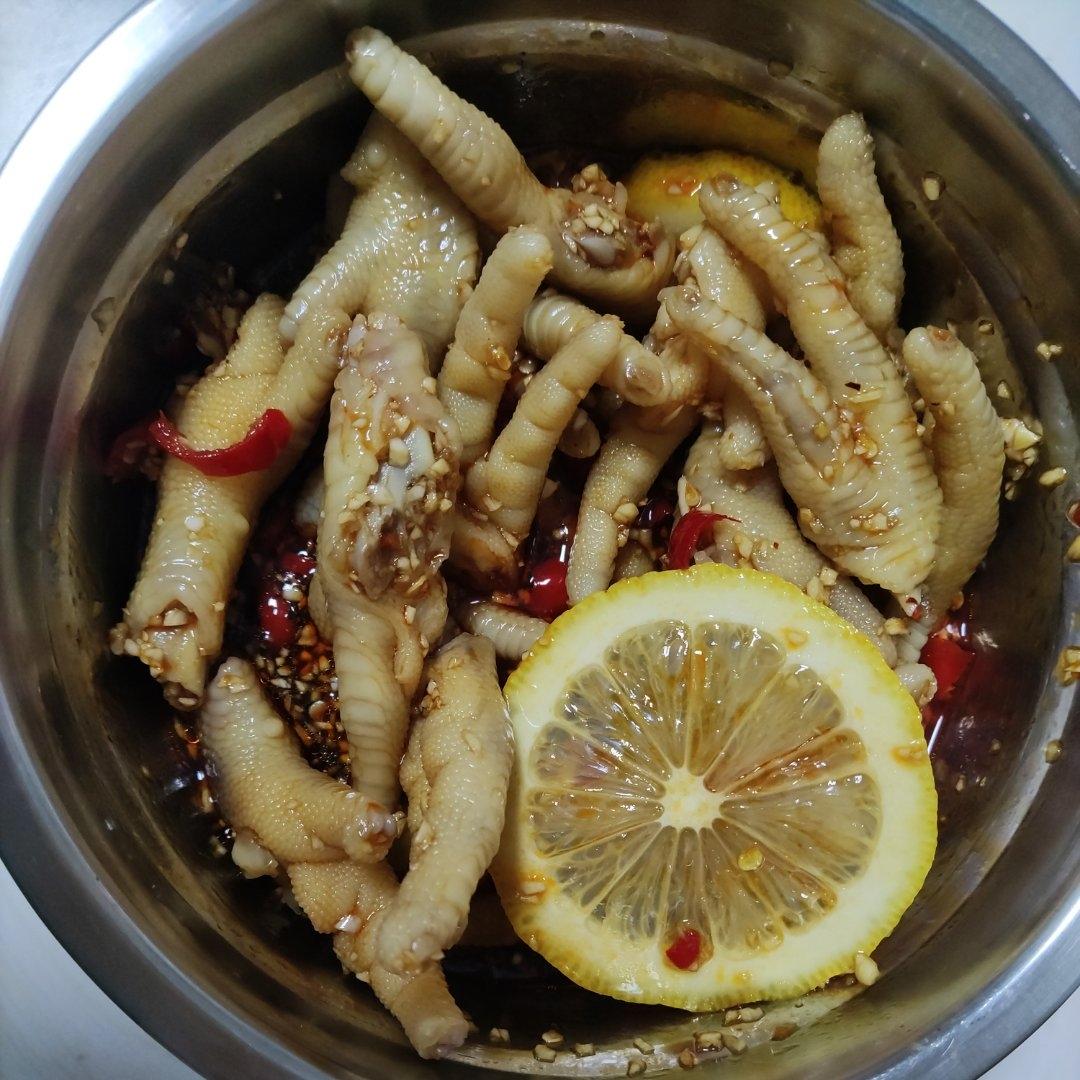 香辣蒜香凉拌爽脆鸡脚
