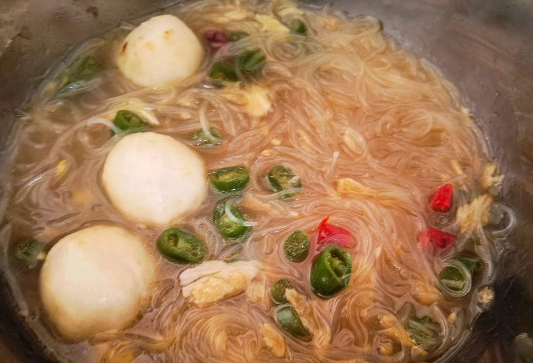 不得不说，这个蒜蓉粉丝煲是粉丝界的天花板