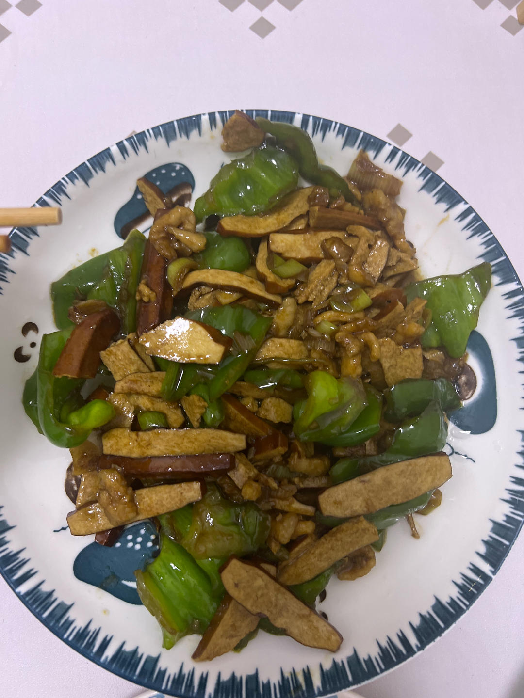 下饭神器👉青椒炒肉