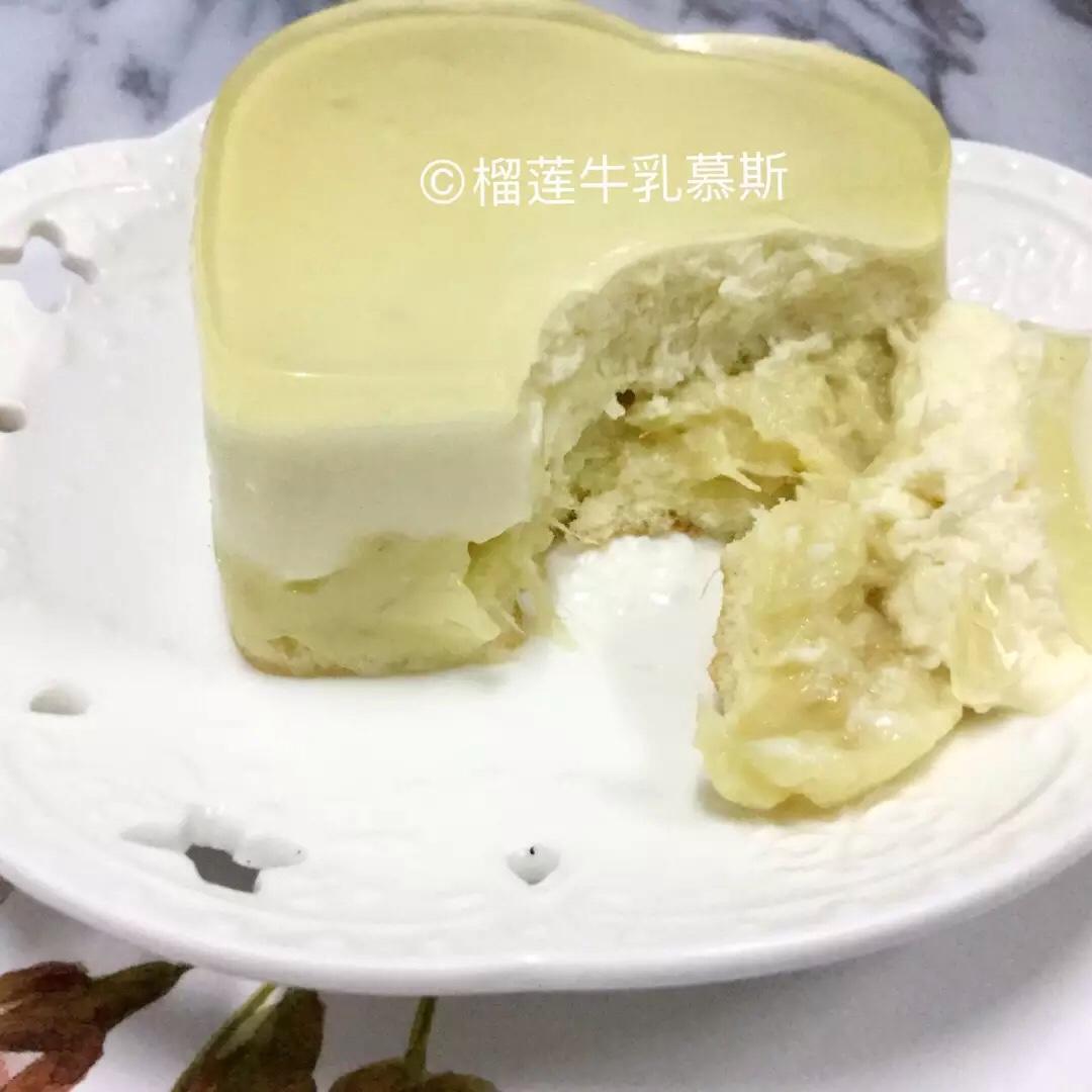 榴莲慕斯