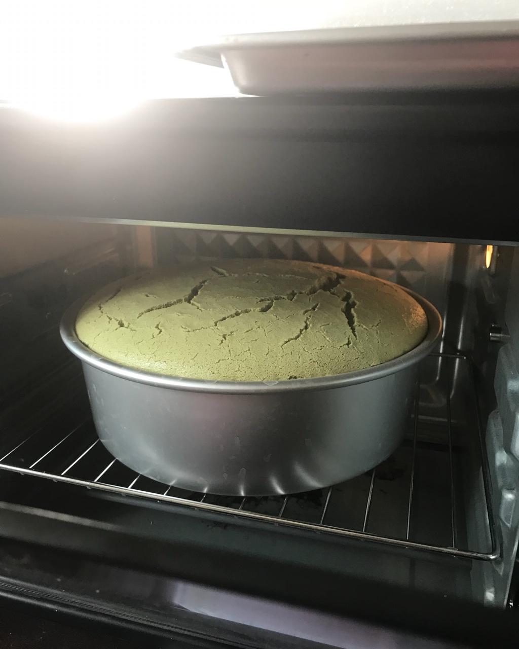 抹茶戚风蛋糕