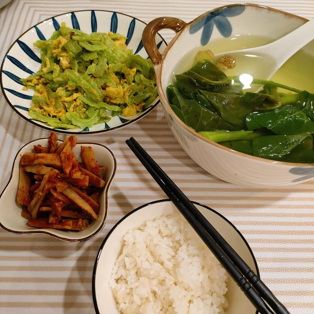 苦瓜炒蛋（清火菜）
