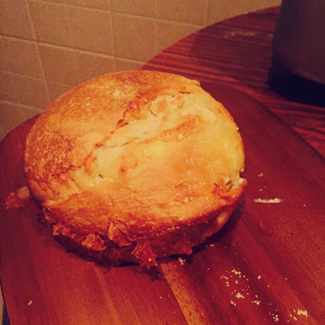 火遍朋友圈的～乳酪包